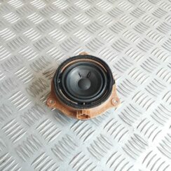 Durvju skaļrunis, apakšā priekš AUDI A6 AVANT 2006