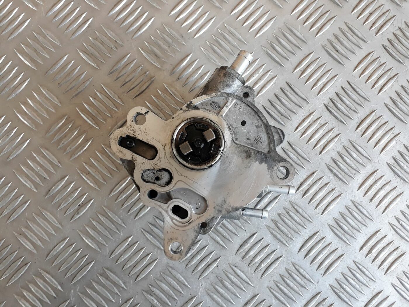 Vakuuma sūknis priekš AUDI A6 AVANT 2006 2 Vakuuma sūknis priekš AUDI A6 AVANT 2006