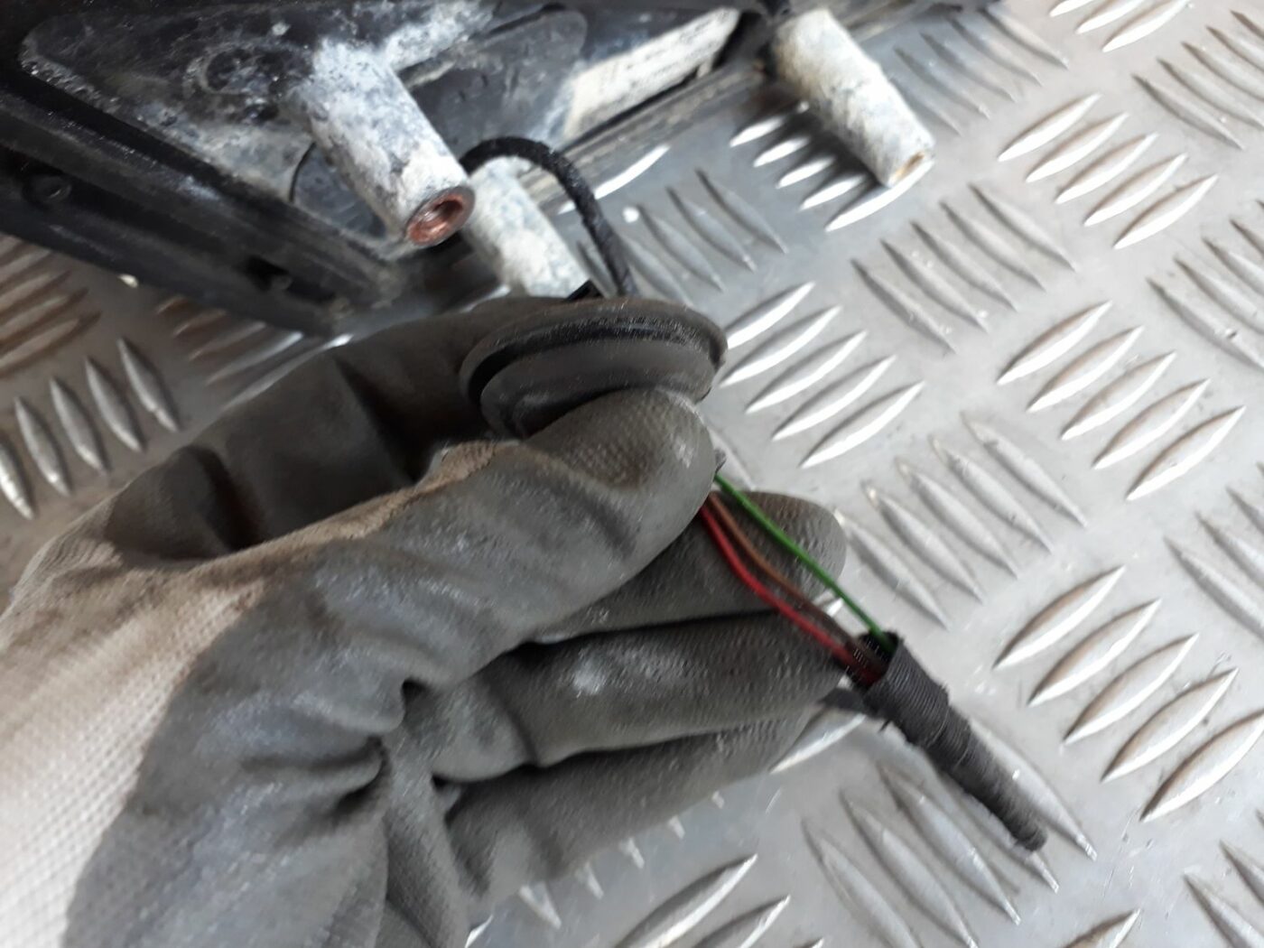 Ārējais spogulis, pa kreisi priekš BMW 530D E61 2006 TOURING BLUE