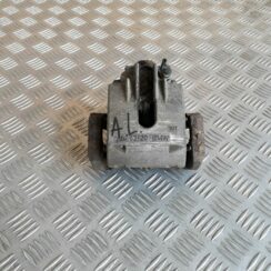 Aizmugurējais labais suports priekš BMW 530D E61 2006 TOURING BLUE