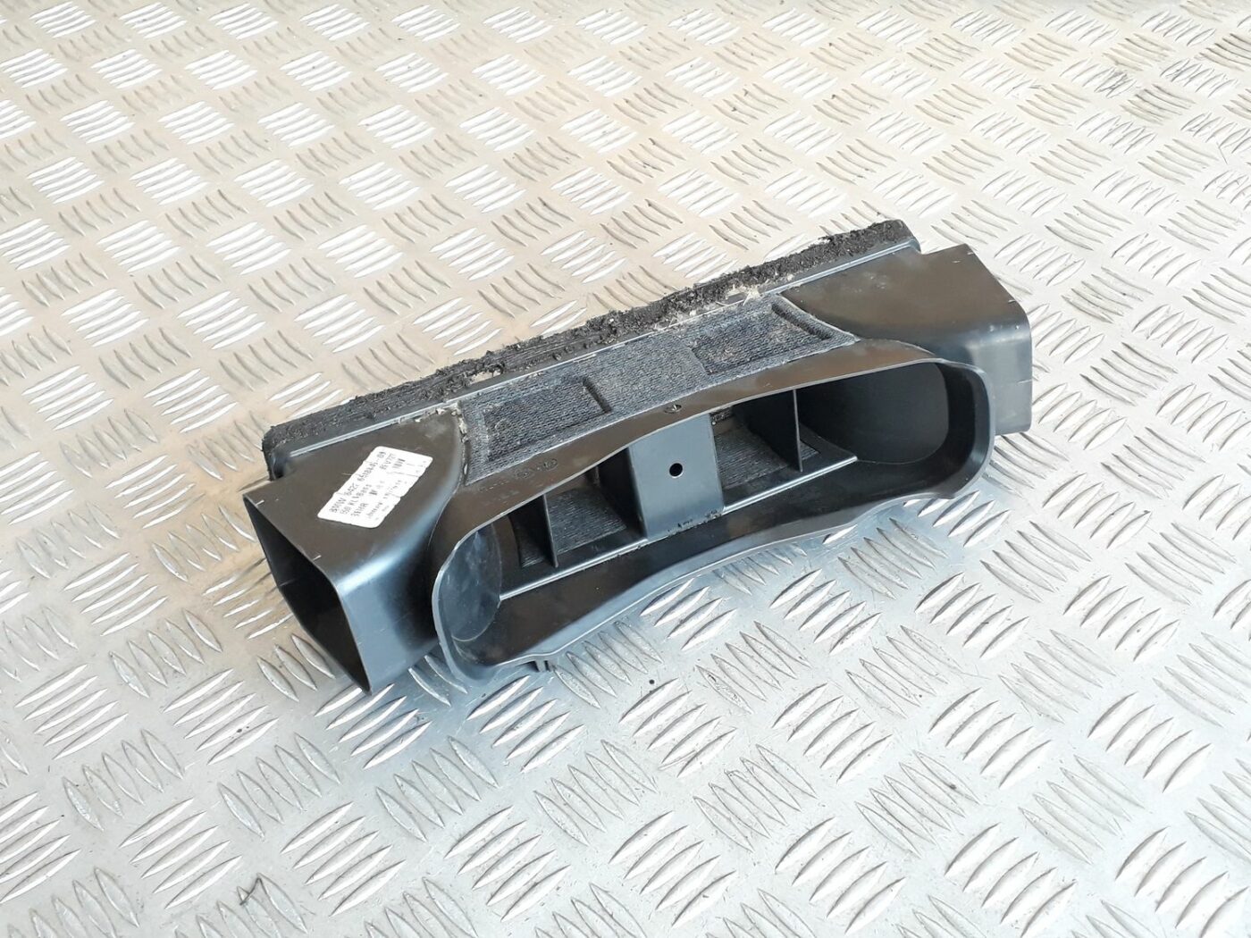 Salona gaisa vads priekš BMW 530D E61 2006 TOURING BLUE 1 Salona gaisa vads priekš BMW 530D E61 2006 TOURING BLUE