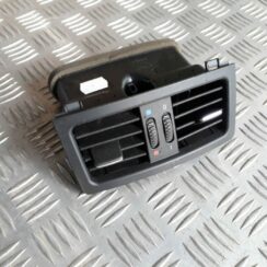 Centrālās konsoles gaisa vads priekš BMW 530D E61 2006 TOURING BLUE