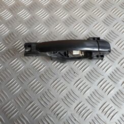 Priekšējāis labais durvju rokturis priekš SEAT IBIZA 2005