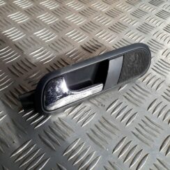 Salona durvju rokturis, aizmugures kreisais priekš SEAT IBIZA 2005