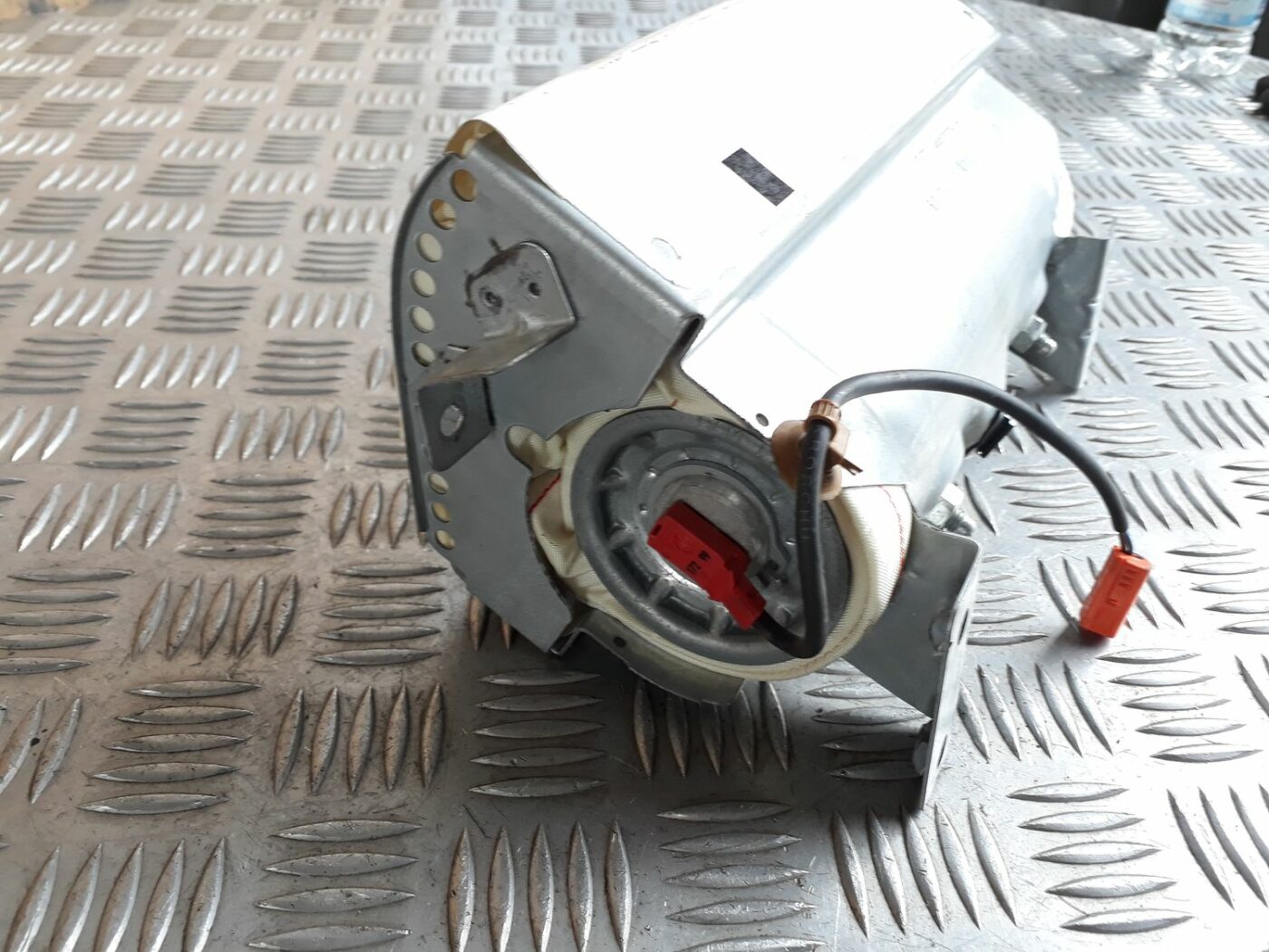 Mērinstrumentu paneļa drošības spilvens priekš AUDI A4 1999 4 Mērinstrumentu paneļa drošības spilvens priekš AUDI A4 1999