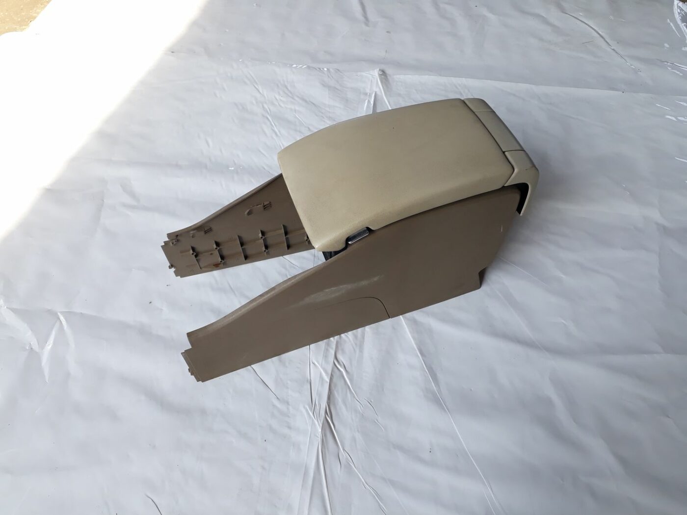 Roku balsts priekš VOLVO V70 2010 1 Roku balsts priekš VOLVO V70 2010