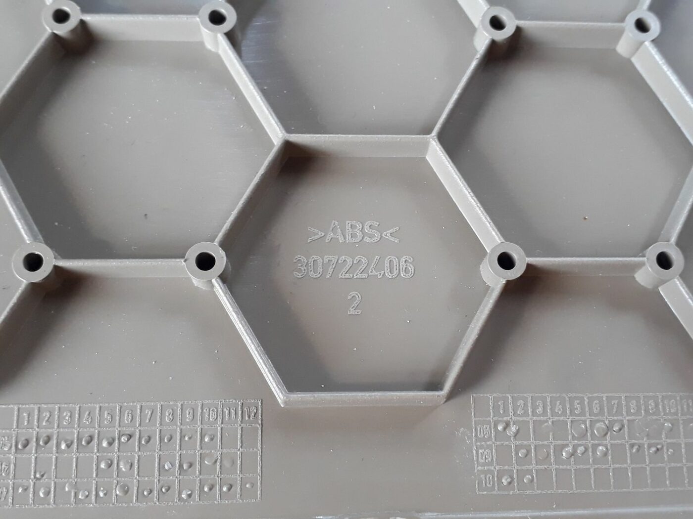 Roku balsts priekš VOLVO V70 2010 4 Roku balsts priekš VOLVO V70 2010