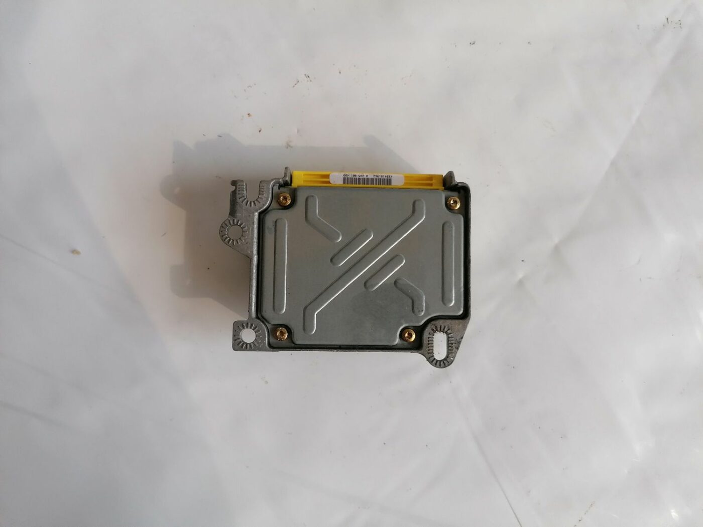 Drošības spilvena vadības bloks priekš AUDI A4 2001 SEDAN 5 Drošības spilvena vadības bloks priekš AUDI A4 2001 SEDAN