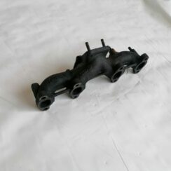 Izplūdes kolektors priekš AUDI A4 2001 SEDAN