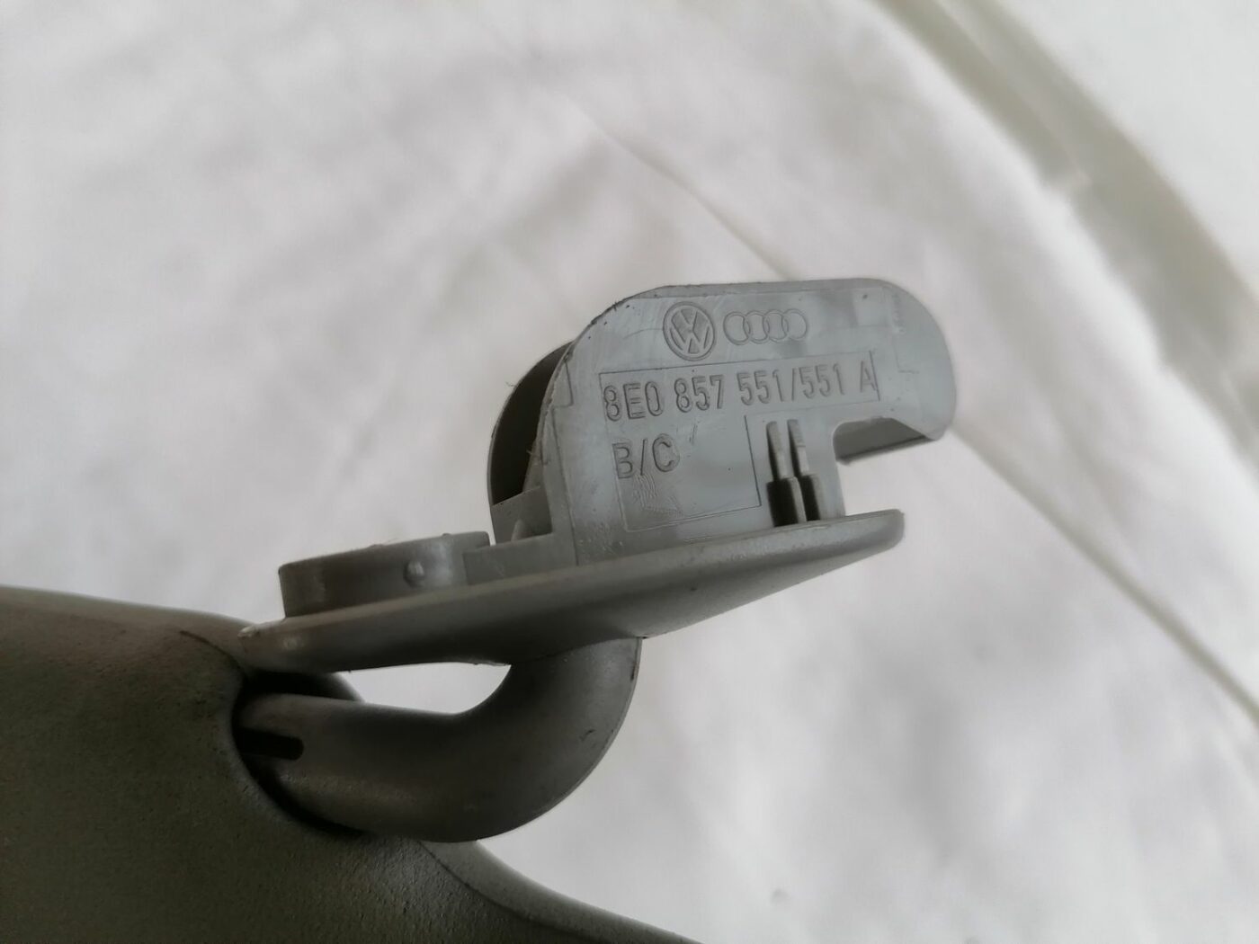 Saules aizsargs priekš AUDI A4 2001 SEDAN 3 Saules aizsargs priekš AUDI A4 2001 SEDAN