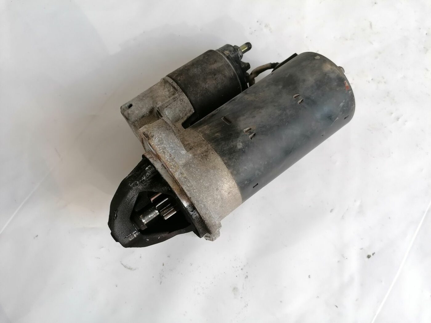 Starteris priekš VOLVO V70 2000 2 Starteris priekš VOLVO V70 2000