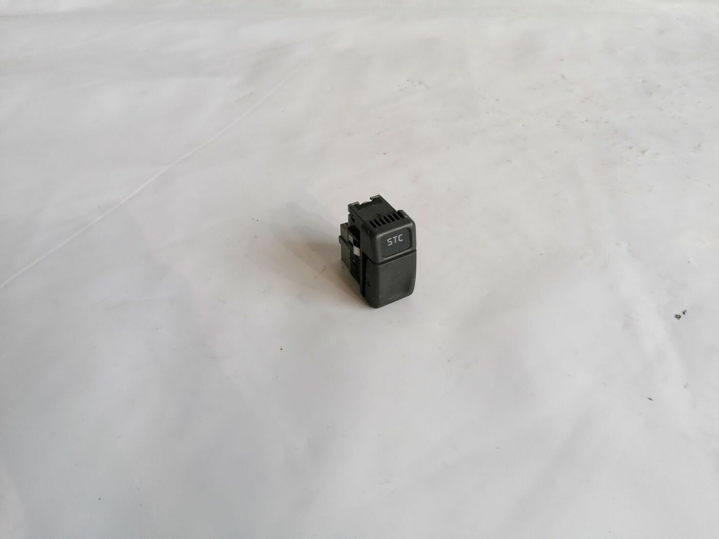 ESP poga priekš VOLVO V70 2000 1 ESP poga priekš VOLVO V70 2000