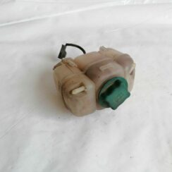 Dzesēšanas šķidruma tvertne priekš VOLVO V70 2000