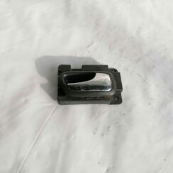 Salona durvju rokturis, aizmugures labais priekš VOLVO V70 2000