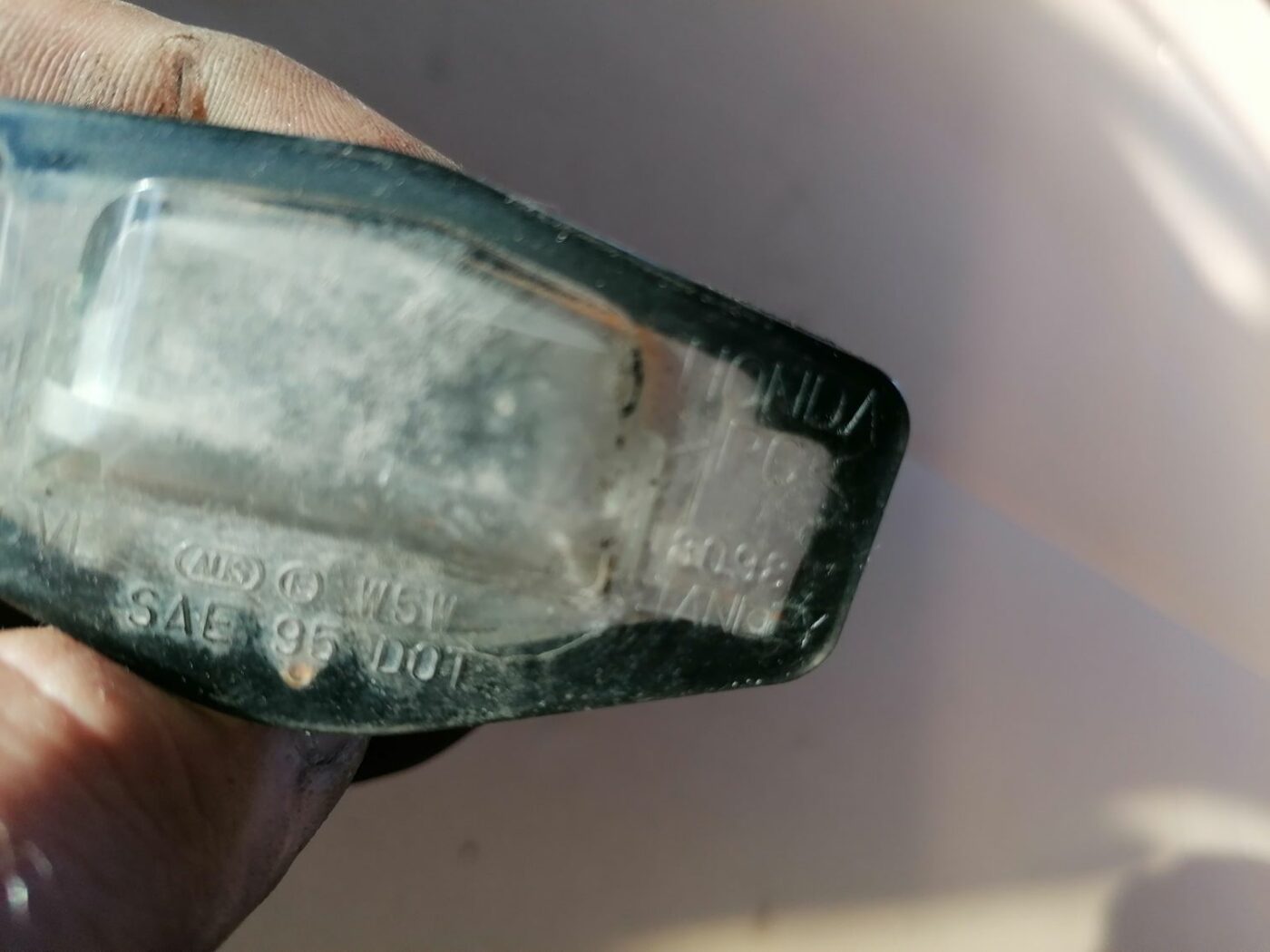 Numura zīmes apgaismojums priekš HONDA ACCORD 2003 SILVER 3 Numura zīmes apgaismojums priekš HONDA ACCORD 2003 SILVER