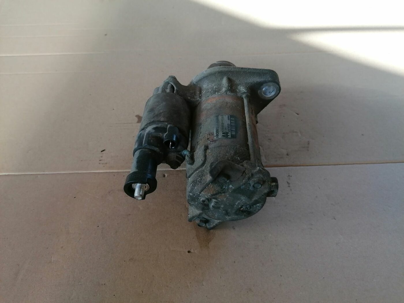 Starteris priekš HONDA ACCORD 2003 SILVER