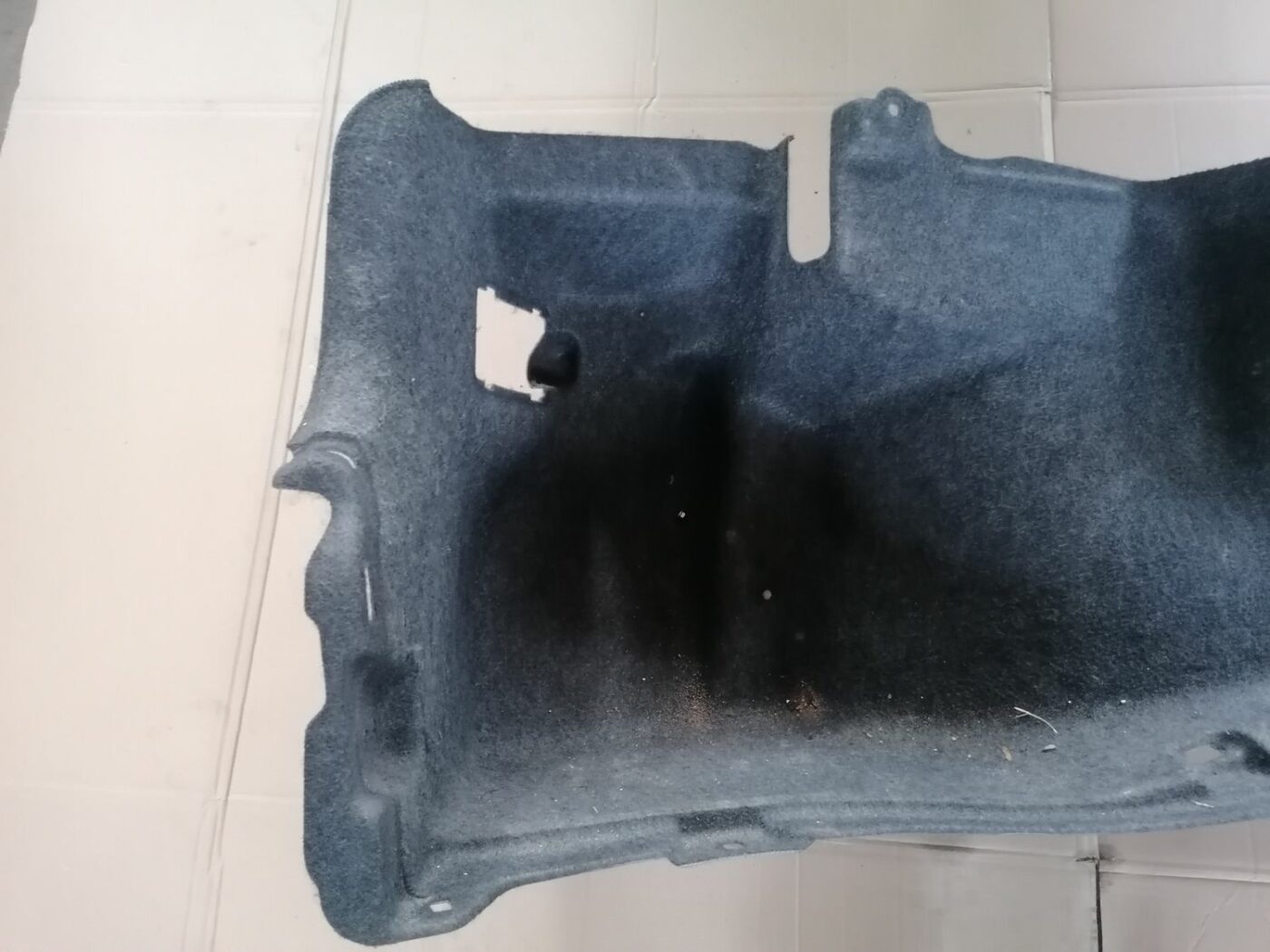 Bagāžnieka nodalījuma sānu apdare priekš HONDA ACCORD 2003 SILVER 2 Bagāžnieka nodalījuma sānu apdare priekš HONDA ACCORD 2003 SILVER