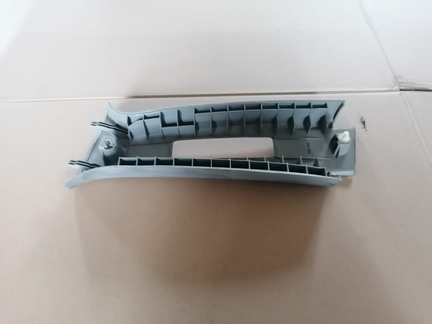 Vidējas salona statnes apdare priekš HONDA ACCORD 2003 SILVER