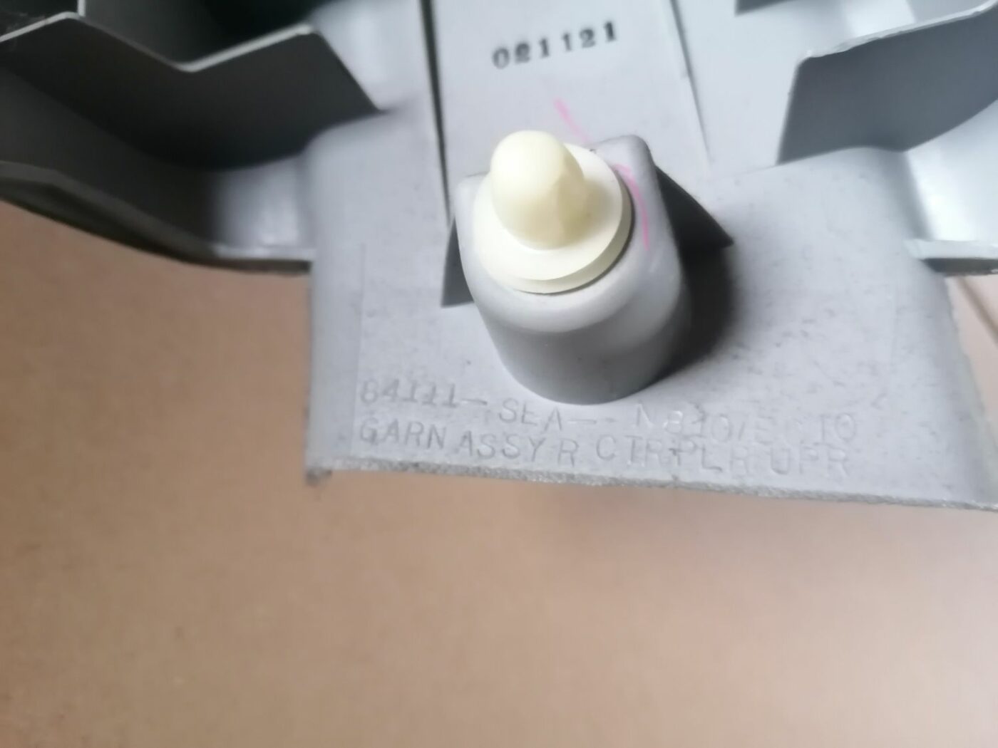 Vidējas salona statnes apdare priekš HONDA ACCORD 2003 SILVER