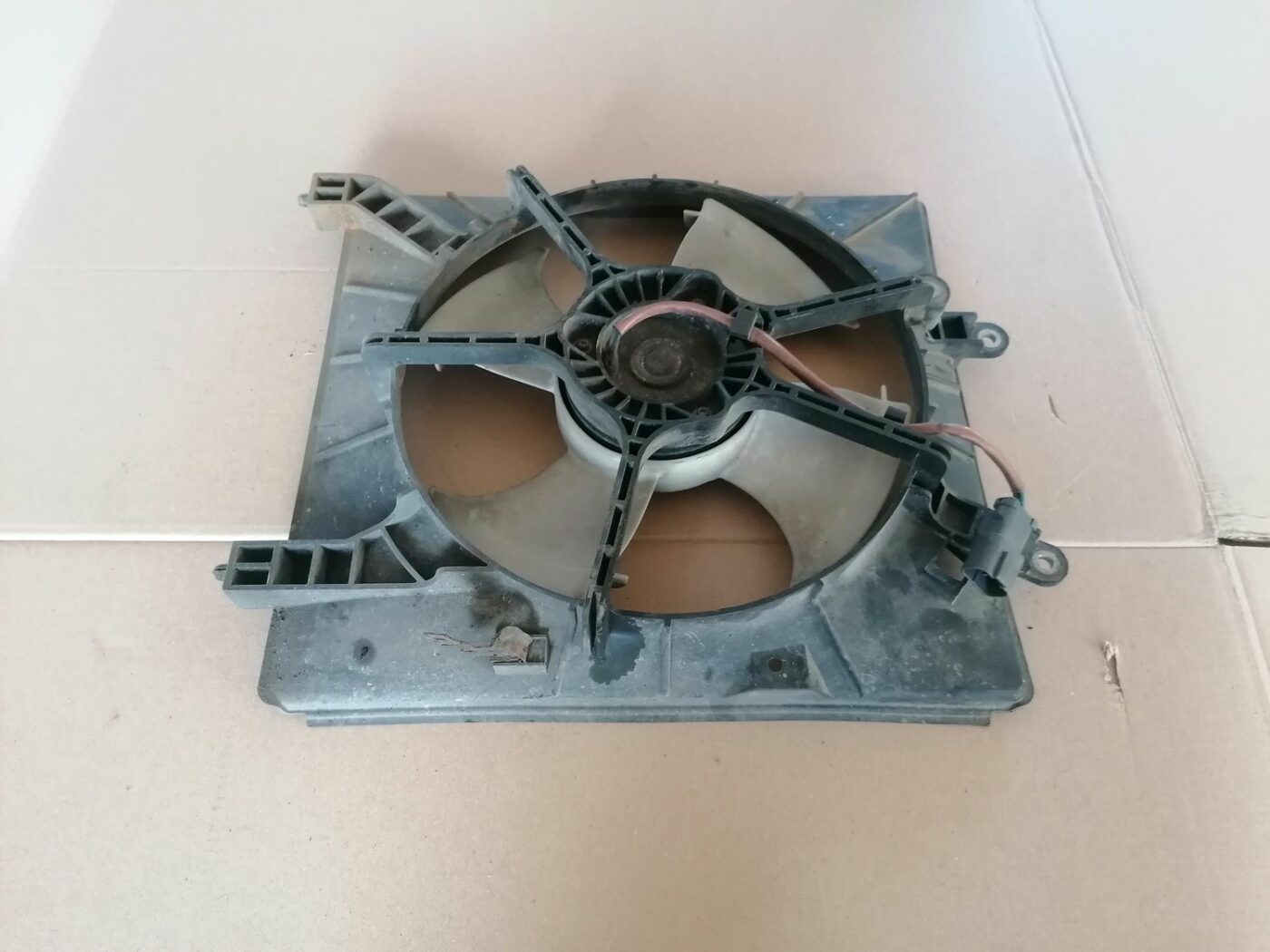 Dzesēšanas radiatora ventilators priekš HONDA ACCORD 2003 SILVER 1 Dzesēšanas radiatora ventilators priekš HONDA ACCORD 2003 SILVER