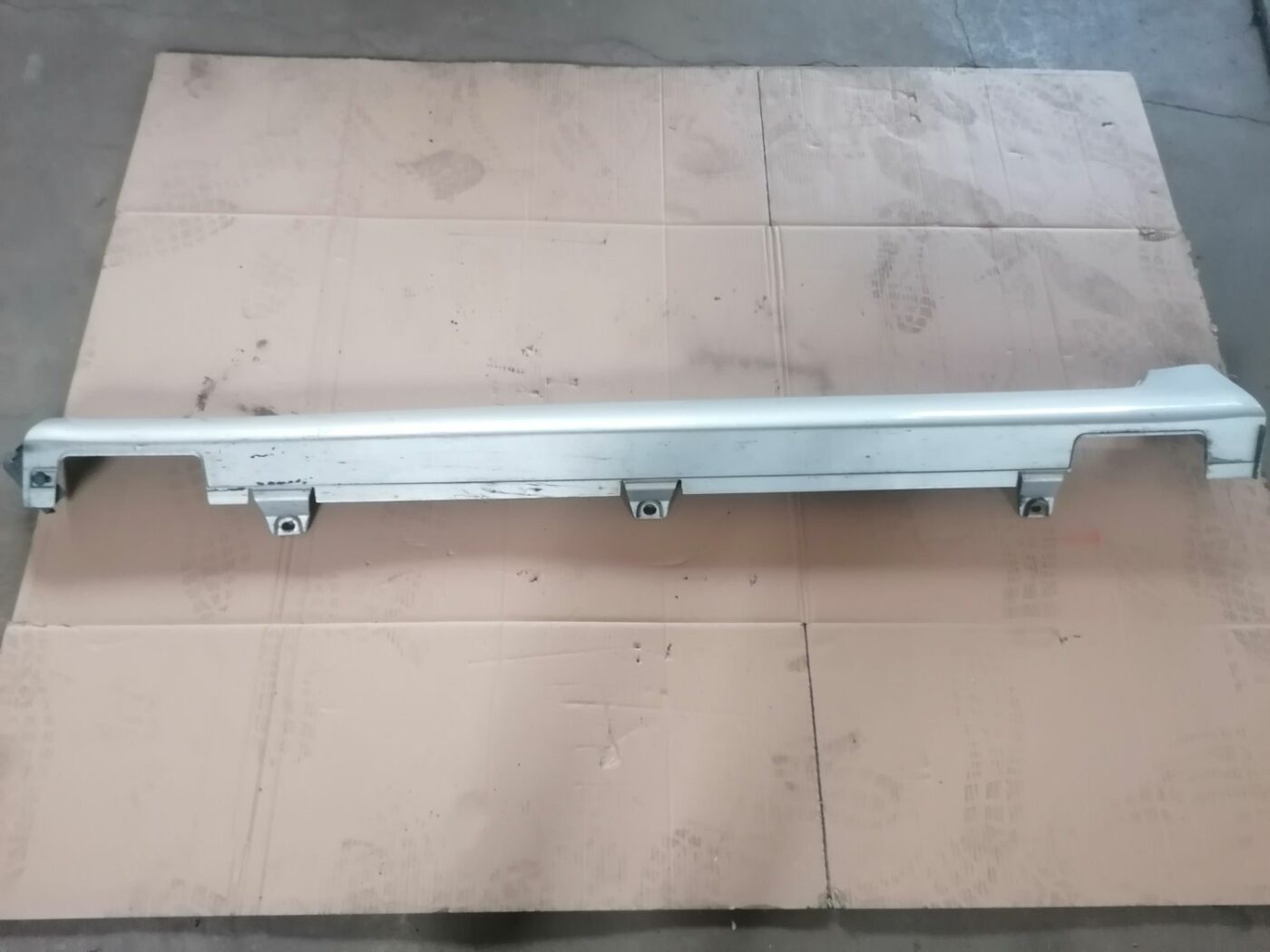 Ārēja sliekšņa kreisa uzlika priekš HONDA ACCORD 2003 SILVER 1 Ārēja sliekšņa kreisa uzlika priekš HONDA ACCORD 2003 SILVER