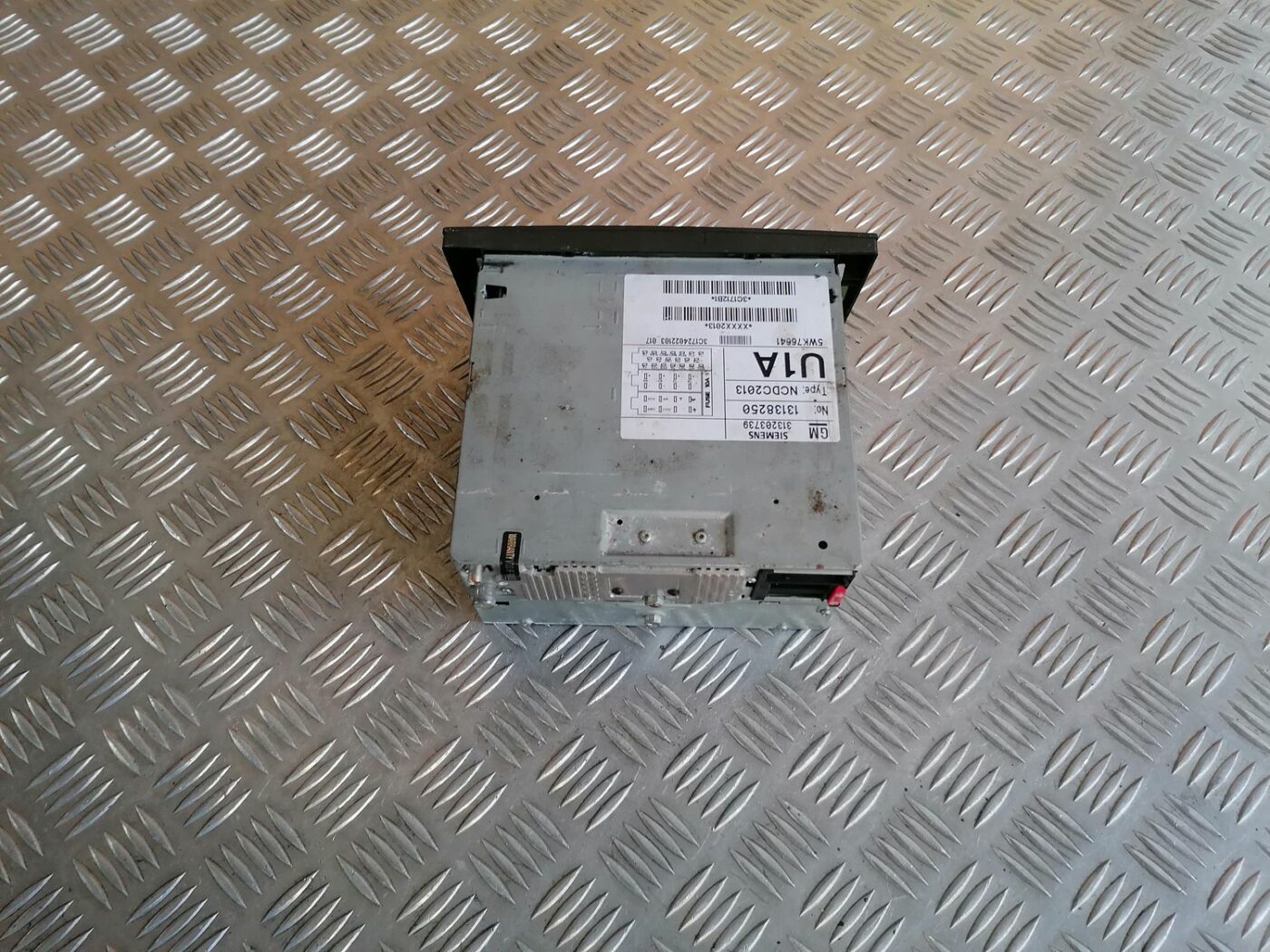CD/DVD/Navigācijas bloks priekš OPEL VECTRA C 2002