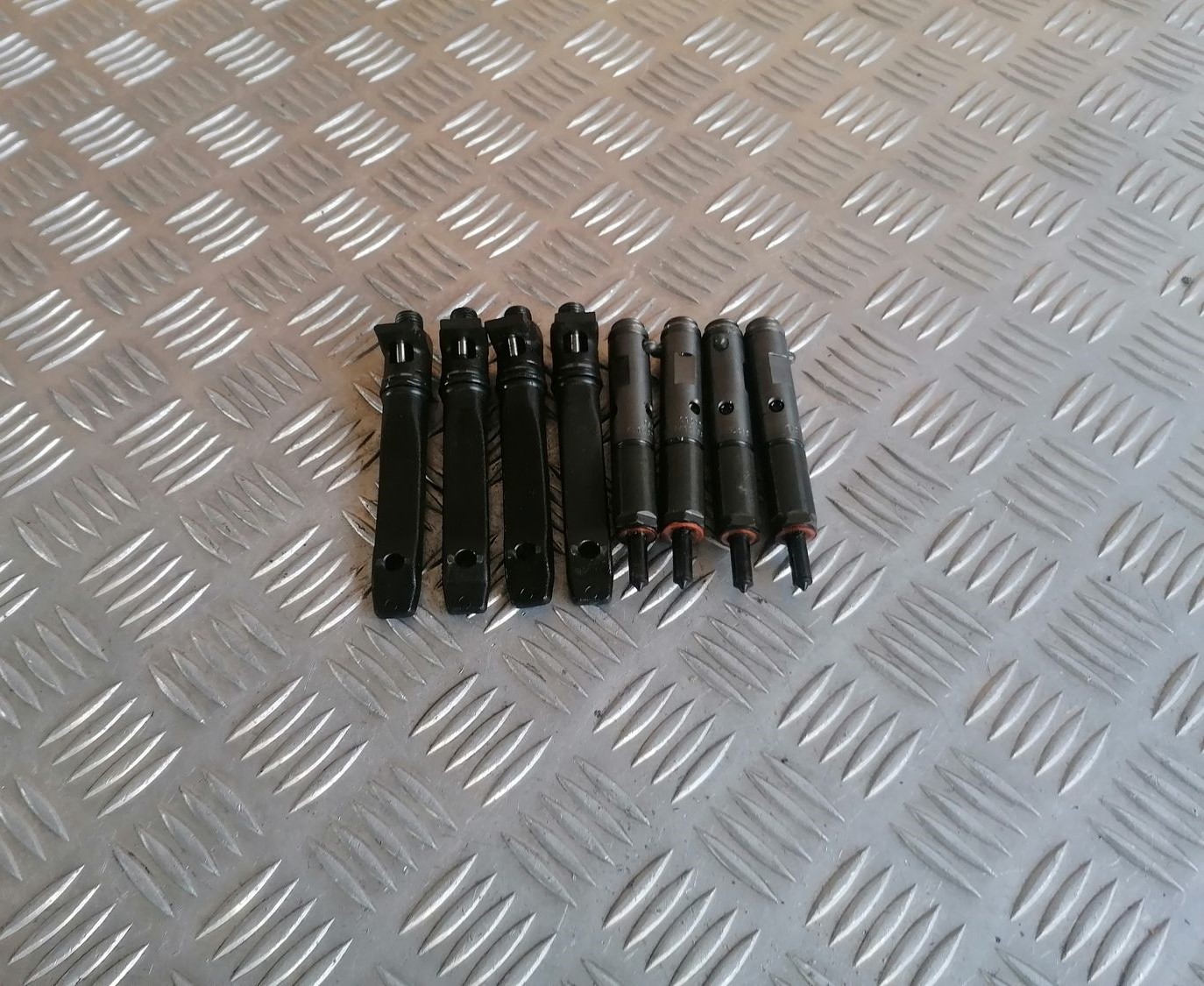 Degvielas smidzinātājs priekš OPEL VECTRA C 2002 1 Degvielas smidzinātājs priekš OPEL VECTRA C 2002