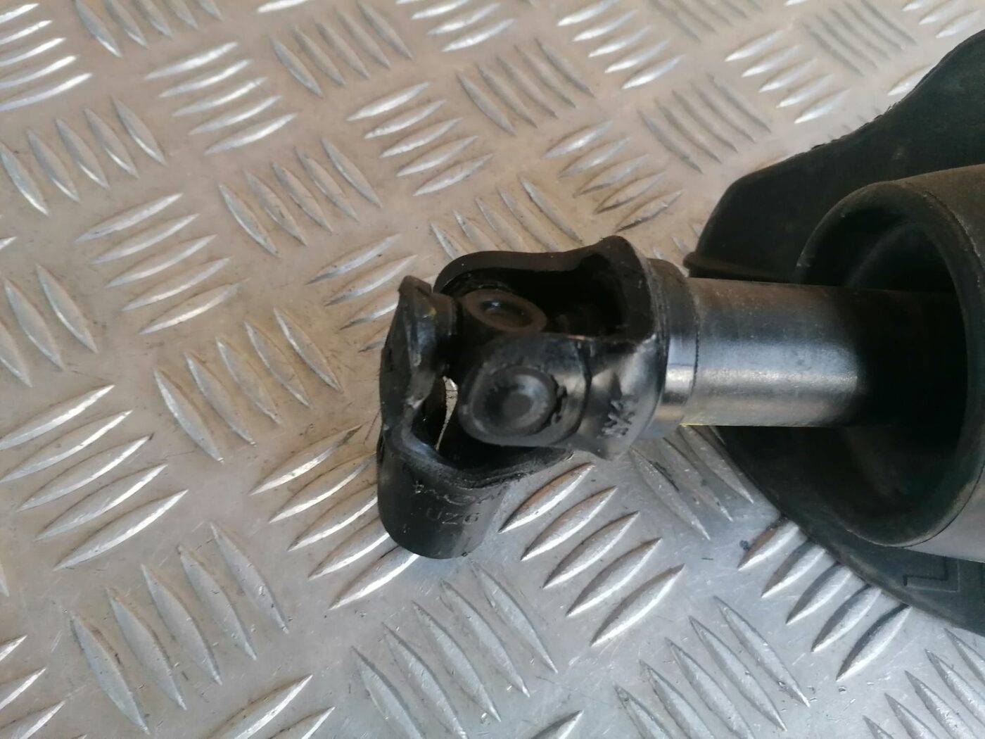 Stūres statnes kardāns priekš OPEL VECTRA C 2002 5 Stūres statnes kardāns priekš OPEL VECTRA C 2002