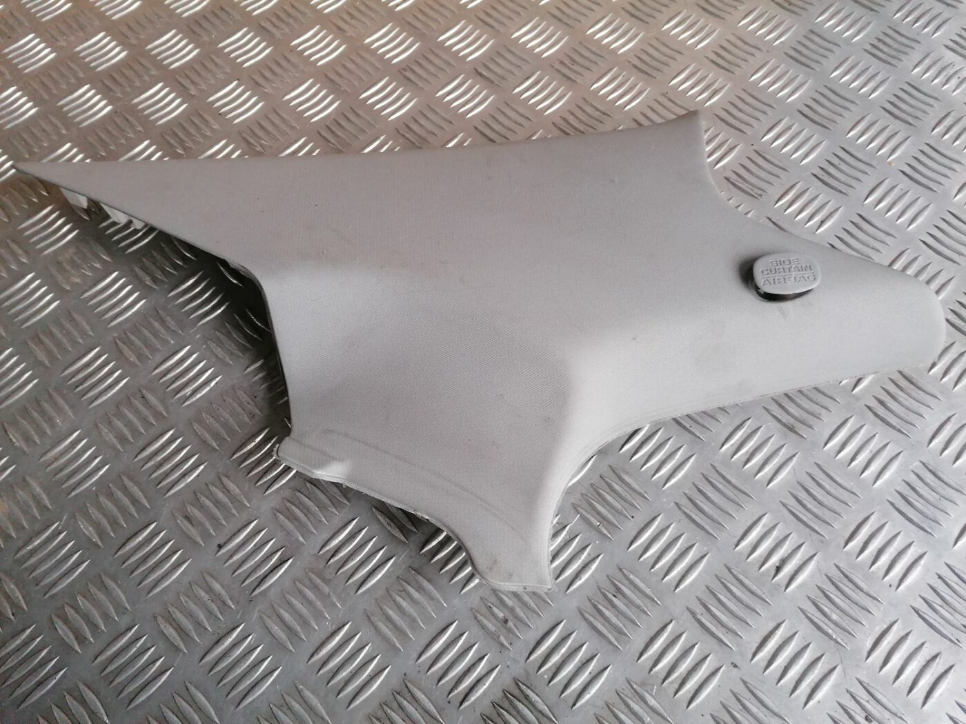 Vidējas salona statnes apdare priekš HONDA ACCORD 2008