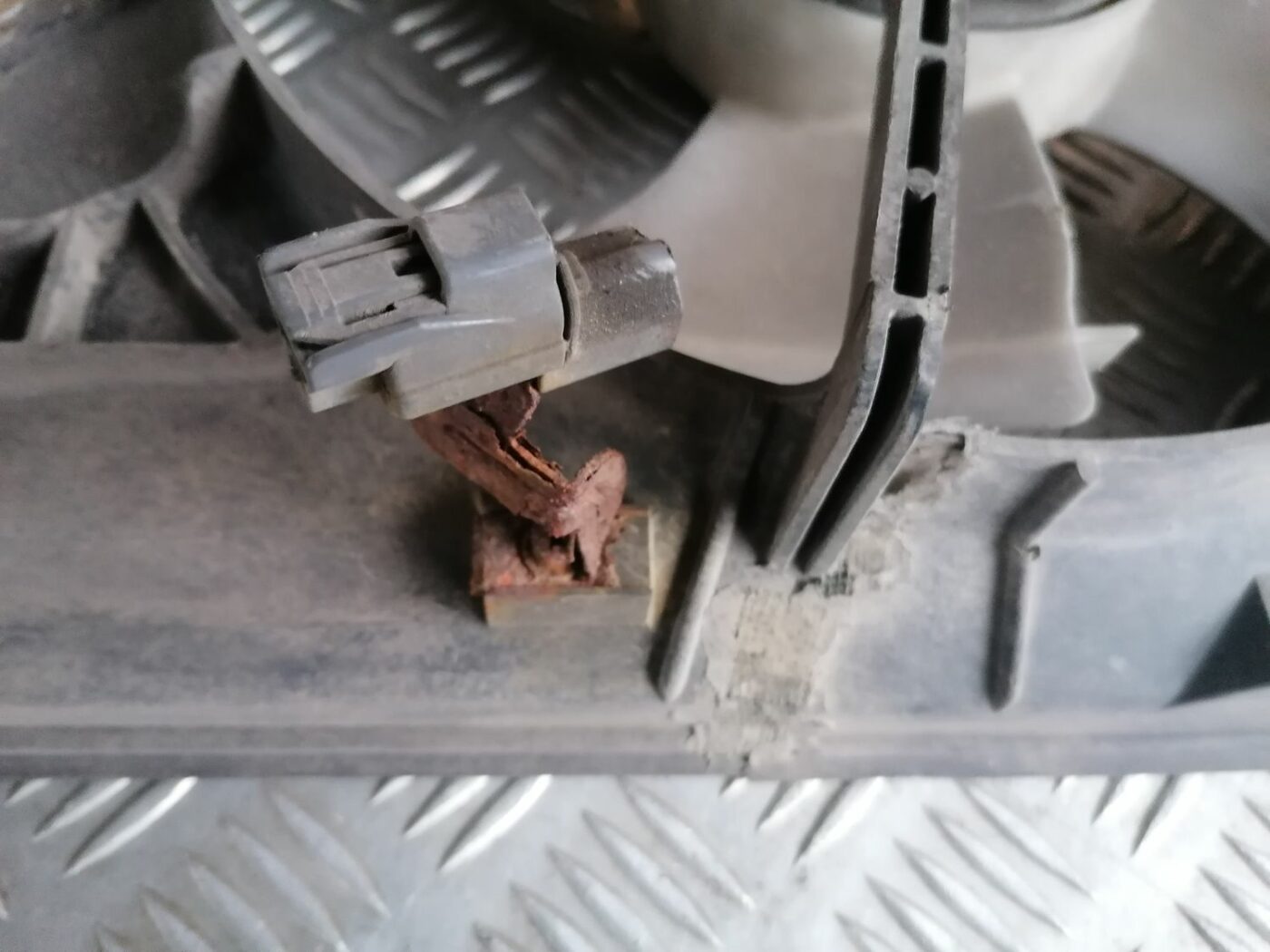 Dzesēšanas radiatora ventilators priekš HONDA ACCORD 2008 4 Dzesēšanas radiatora ventilators priekš HONDA ACCORD 2008