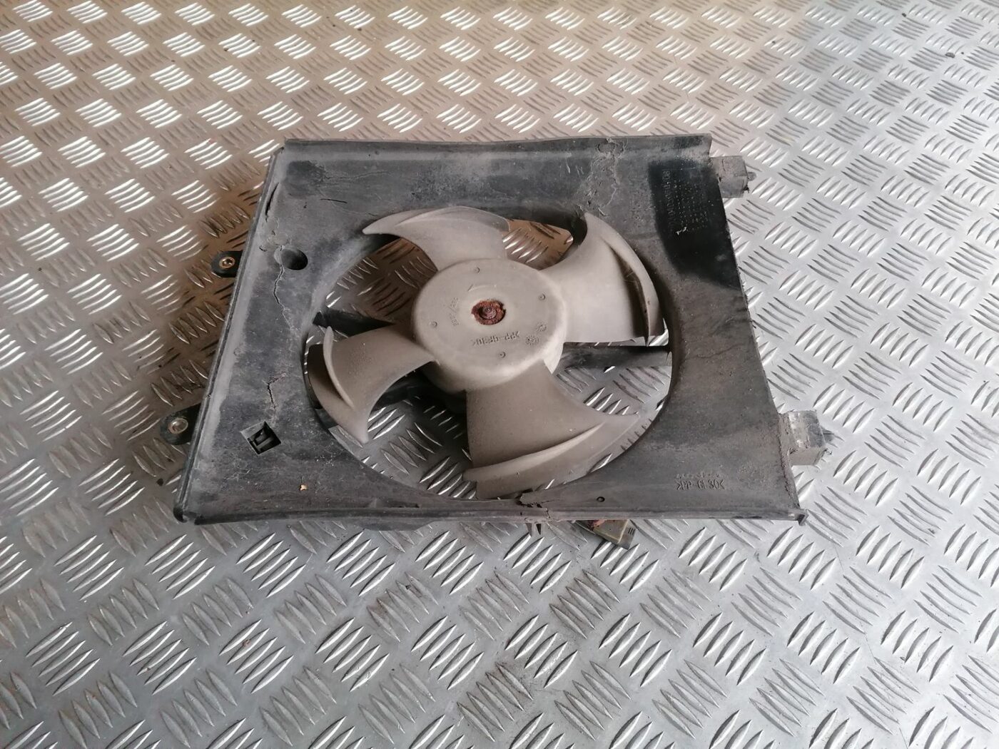 Dzesēšanas radiatora ventilators priekš HONDA ACCORD 2008 1 Dzesēšanas radiatora ventilators priekš HONDA ACCORD 2008