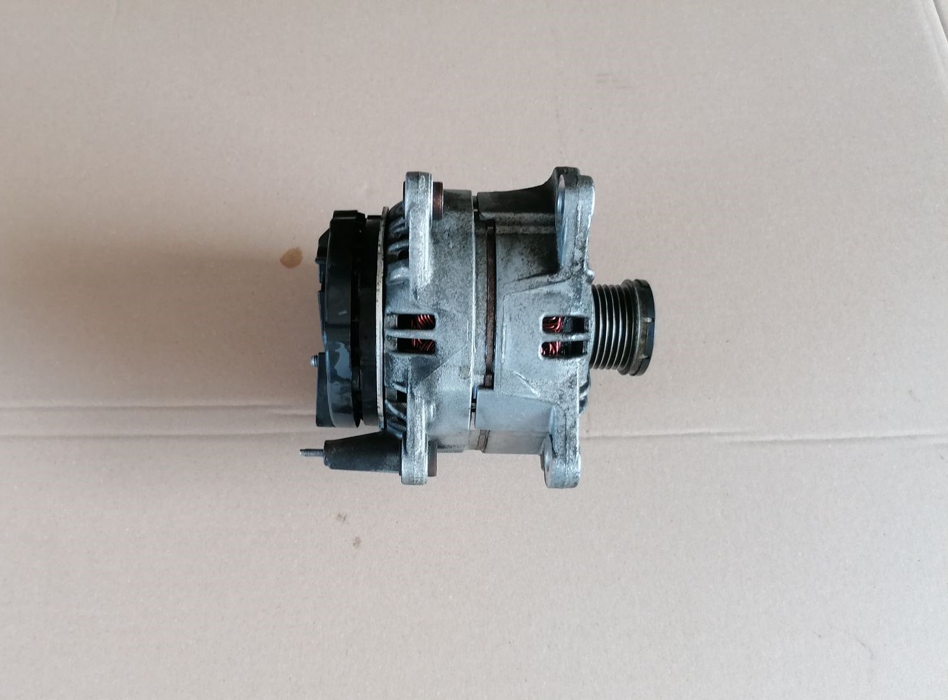 Ģenerators priekš SKODA YETI 2012 5 Ģenerators priekš SKODA YETI 2012