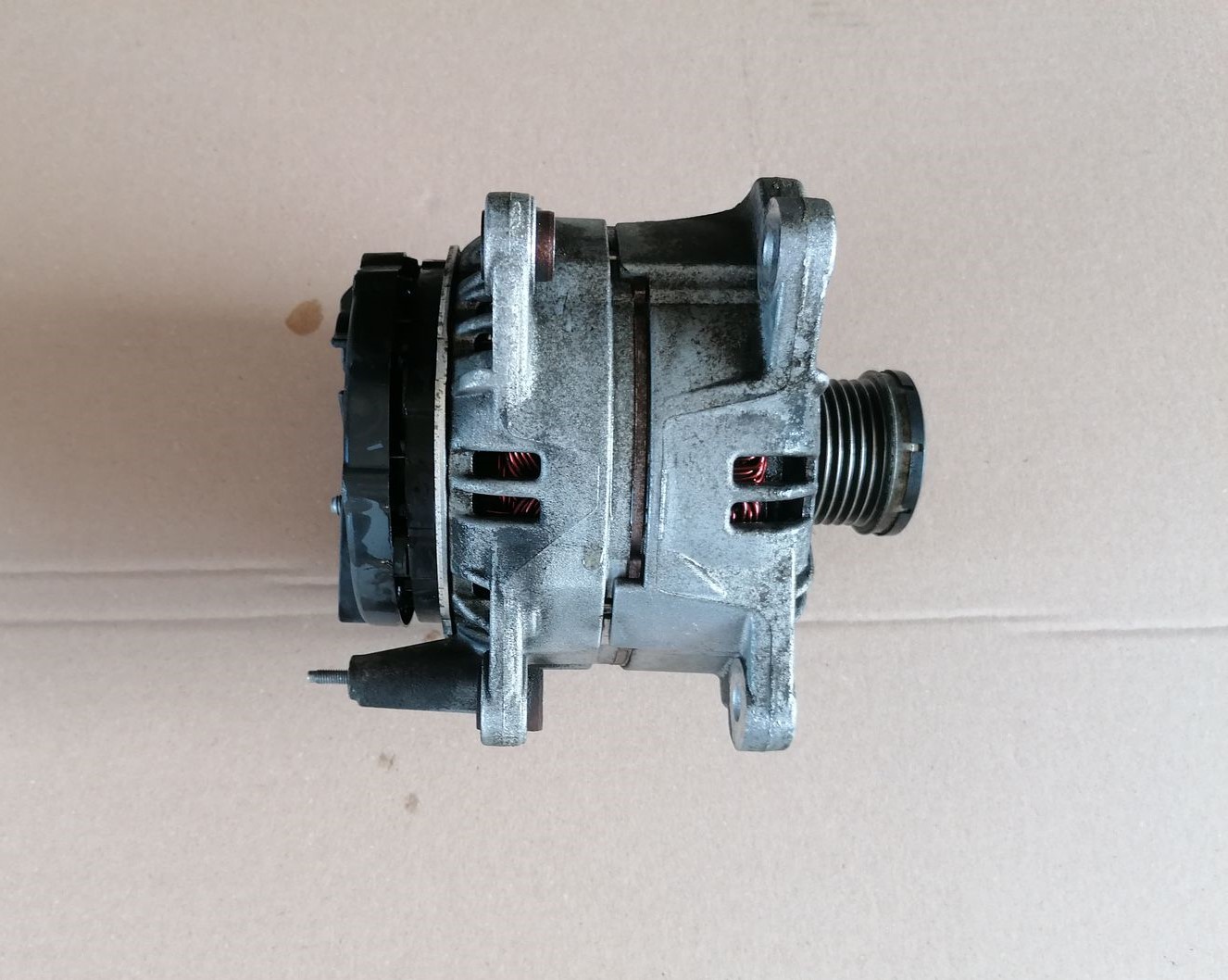 Ģenerators priekš SKODA YETI 2012 4 Ģenerators priekš SKODA YETI 2012