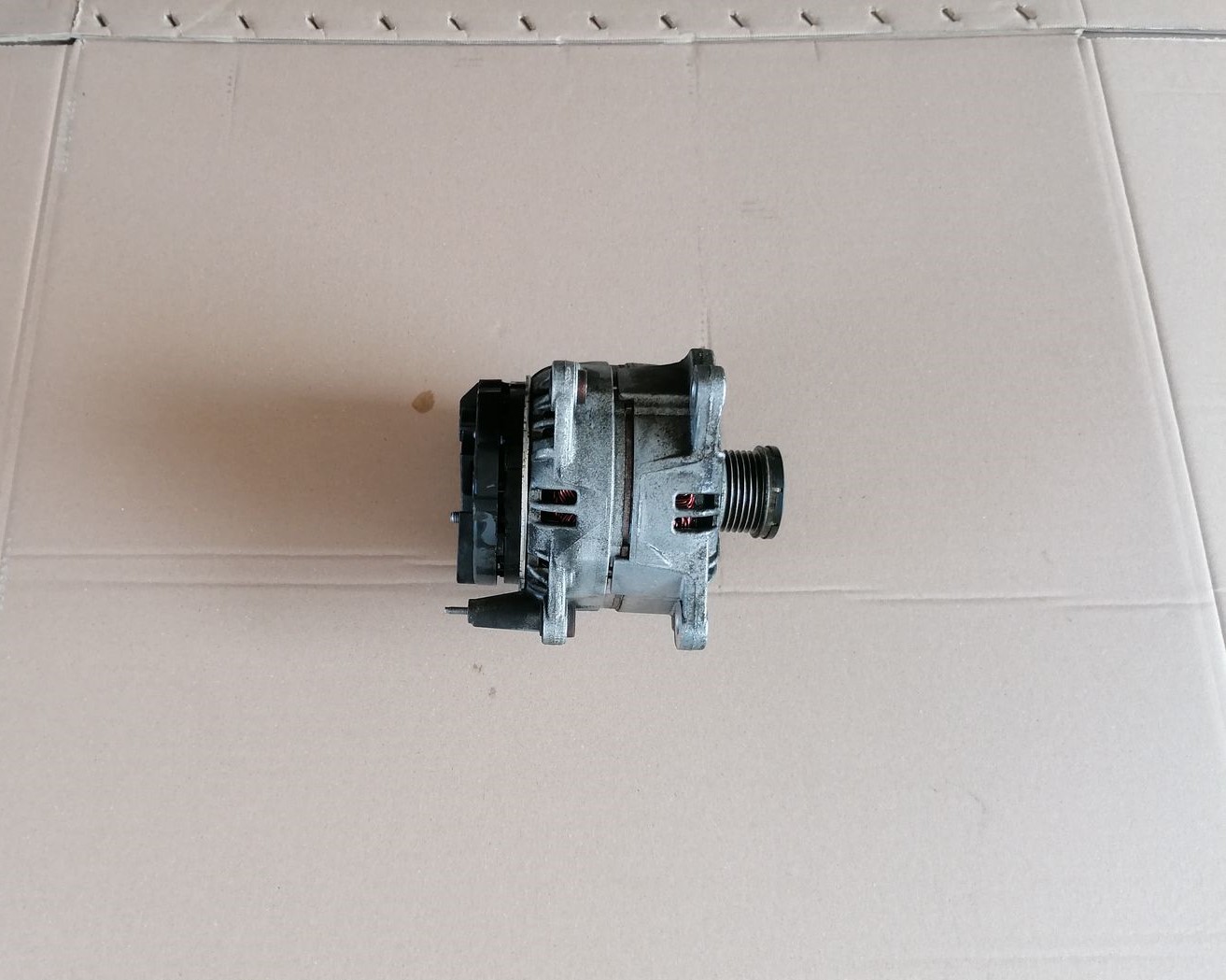 Ģenerators priekš SKODA YETI 2012 3 Ģenerators priekš SKODA YETI 2012