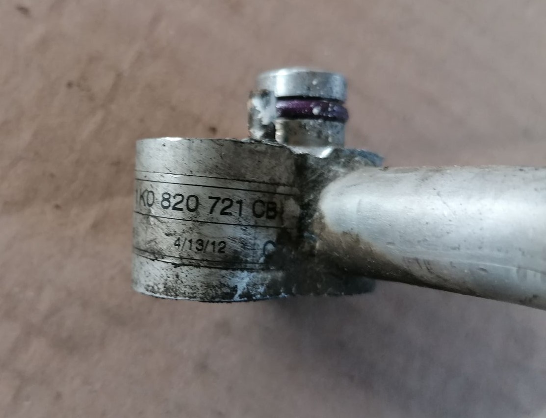 Gaisa kondicioniera caurule priekš SKODA YETI 2012 3 Gaisa kondicioniera caurule priekš SKODA YETI 2012