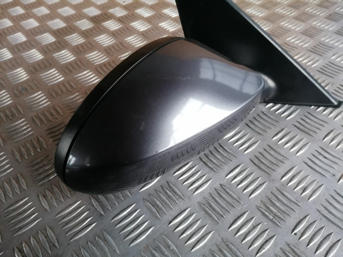 Ārējais spogulis, pa labi priekš BMW 1 E87 2007 GRAPHITE 2 Ārējais spogulis, pa labi priekš BMW 1 E87 2007 GRAPHITE