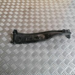 Ieplūdes gaisa deflektors, pa kreisi priekš BMW 1 E87 2007 GRAPHITE