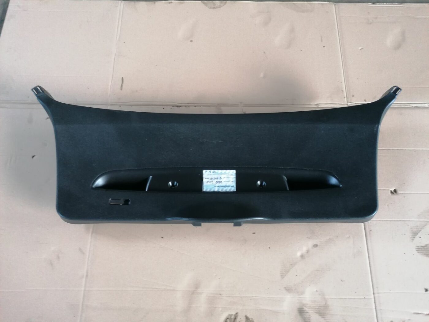 Bagāžnieka vāka liela apdare priekš BMW 1 E87 2007 GRAPHITE 1 Bagāžnieka vāka liela apdare priekš BMW 1 E87 2007 GRAPHITE