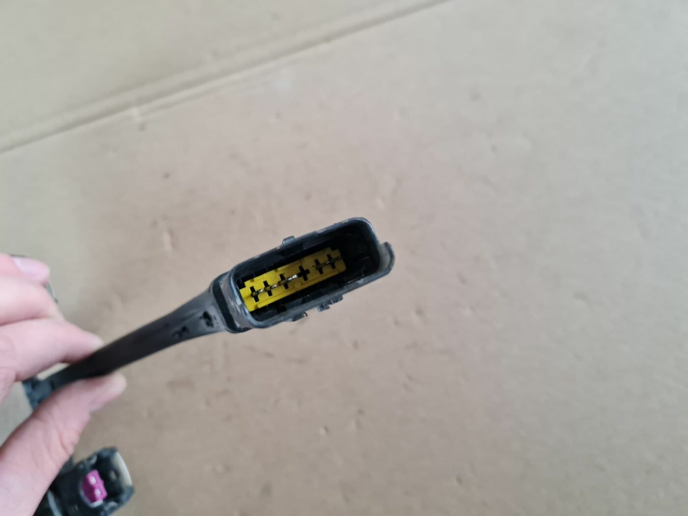 Degvielas smidzinātāju vadi priekš PEUGEOT 307 2003 2 Degvielas smidzinātāju vadi priekš PEUGEOT 307 2003