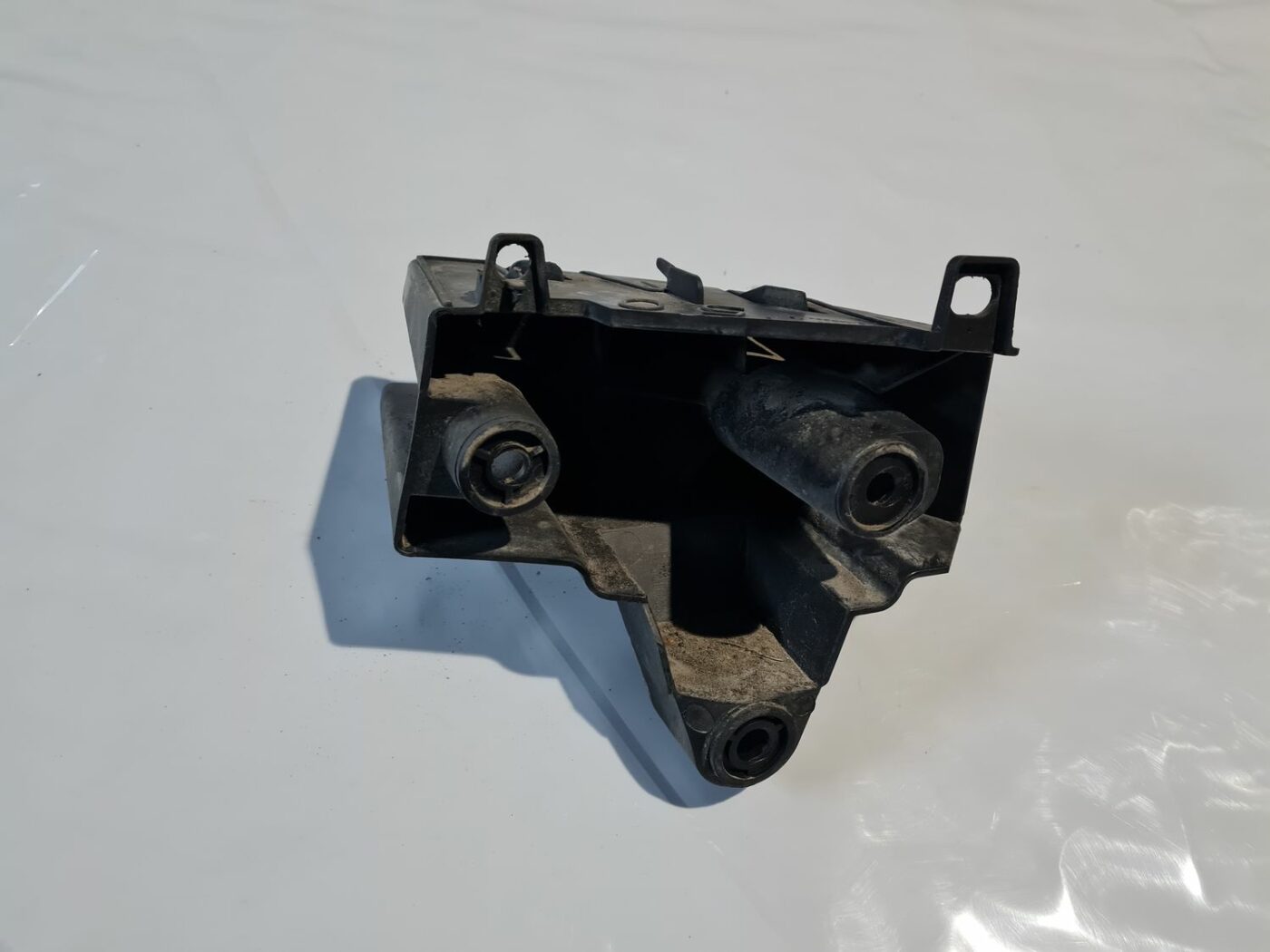 Aizmugurēja bufera kronšteins priekš CITROEN C4 2006-2 3 Aizmugurēja bufera kronšteins priekš CITROEN C4 2006-2