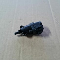 Bremžu signāla slēdzis priekš MAZDA 3 2007