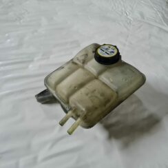 Dzesēšanas šķidruma tvertne priekš MAZDA 3 2007