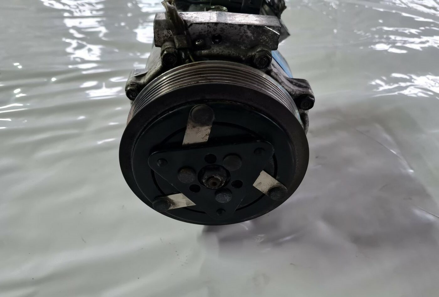 Gaisa kondicioniera kompresors priekš MAZDA 3 2007 4 Gaisa kondicioniera kompresors priekš MAZDA 3 2007