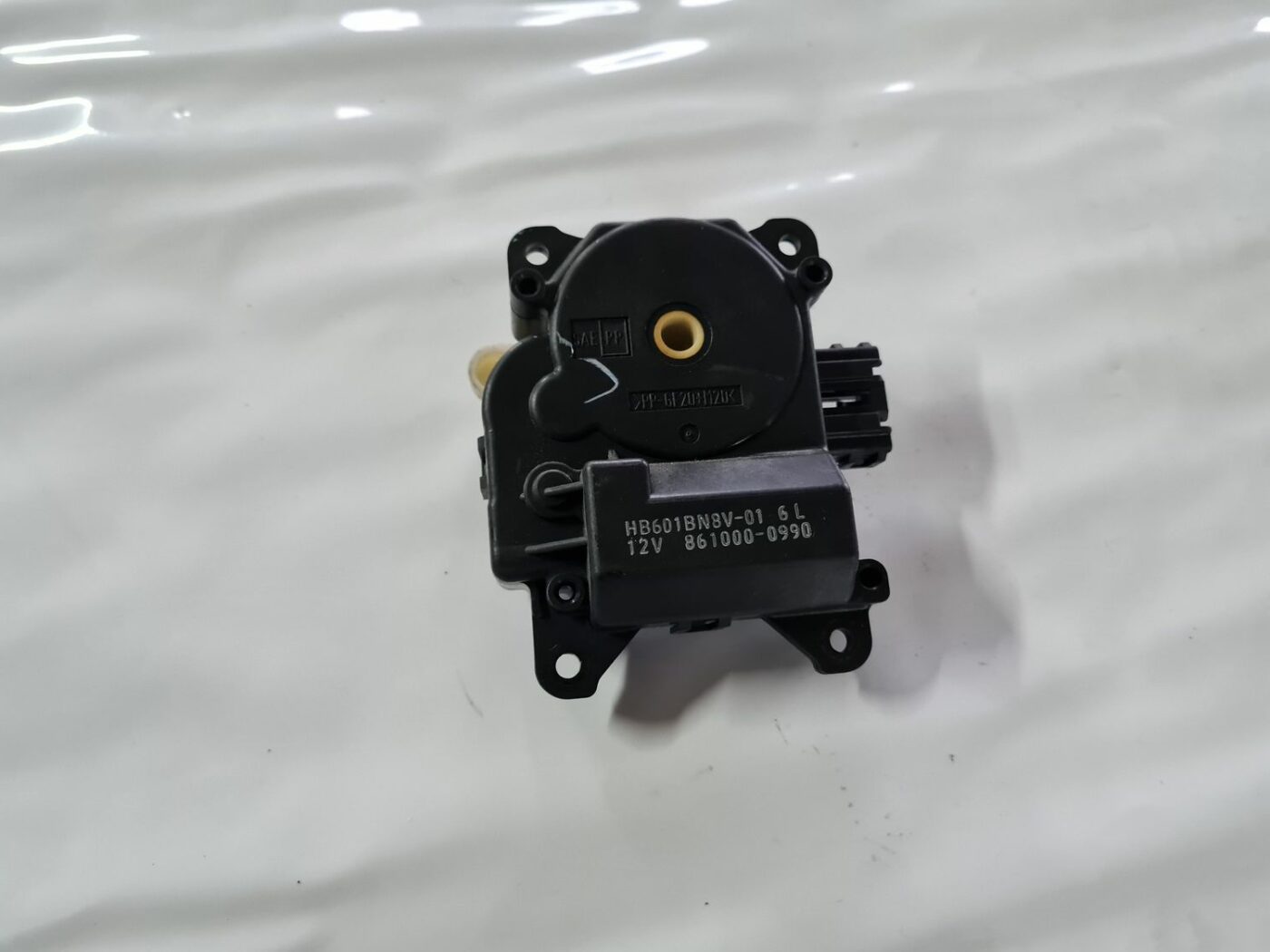 Apsildes sistēmas aktuators priekš MAZDA 3 2007