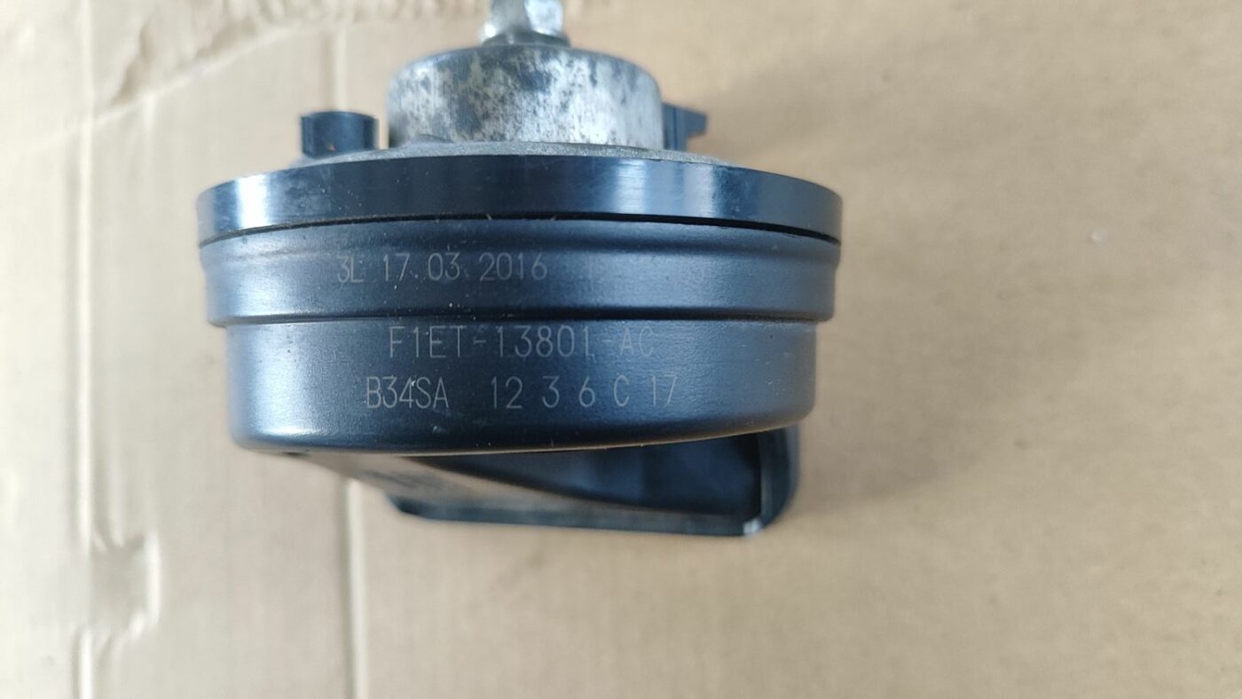 Skaņas signāls priekš FORD FOCUS 2016 UNIVERSAL 7 Skaņas signāls priekš FORD FOCUS 2016 UNIVERSAL