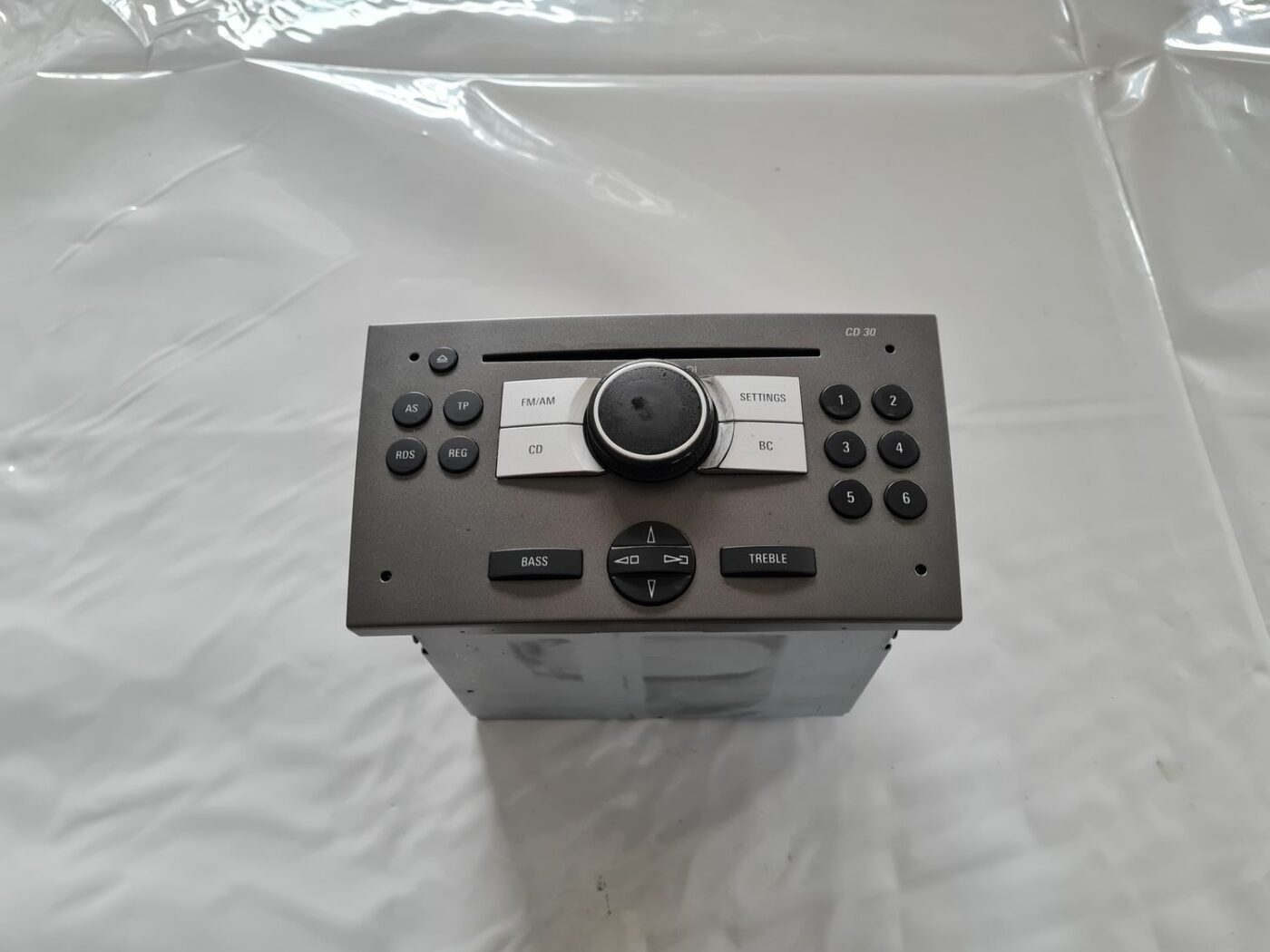 CD/DVD/Navigācijas bloks priekš OPEL VECTRA C 2006 1 CD/DVD/Navigācijas bloks priekš OPEL VECTRA C 2006