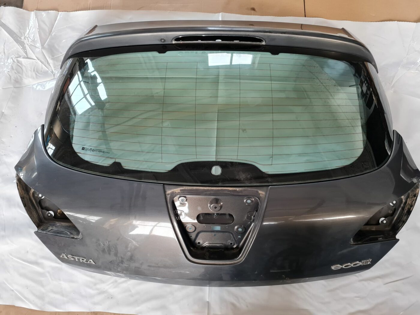 Bagāžnieka vāks priekš OPEL ASTRA J 2013