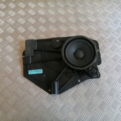 Durvju skaļrunis, apakšā priekš VOLVO C30 2008 SILVER