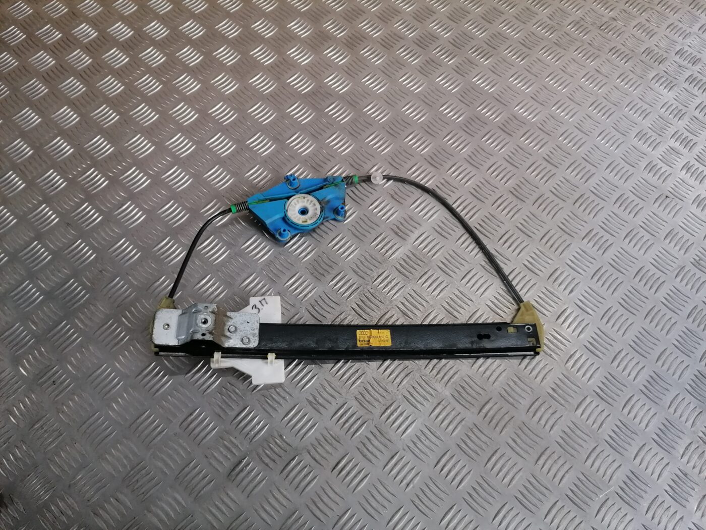 Stikla pacelšanas mehānisms aizmugurējais labais priekš AUDI A4 2008 AVANT 1 Stikla pacelšanas mehānisms aizmugurējais labais priekš AUDI A4 2008 AVANT