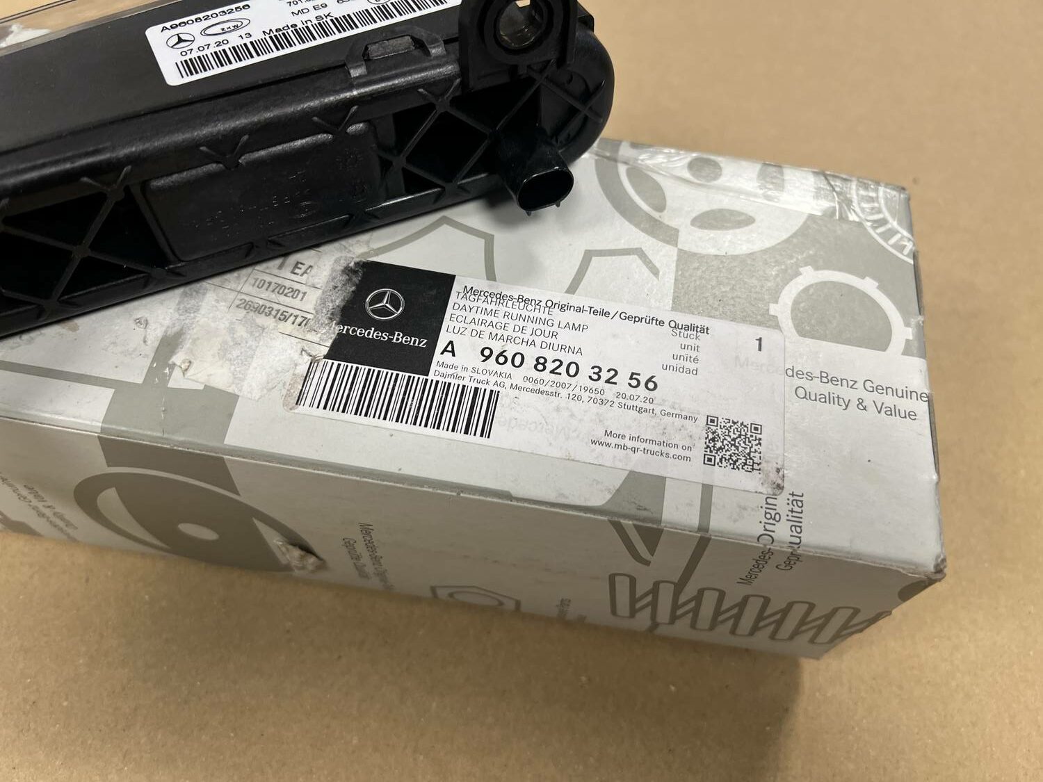 Led dienas gaitas lukturis priekš MERCEDES ACTROS 2 Led dienas gaitas lukturis priekš MERCEDES ACTROS